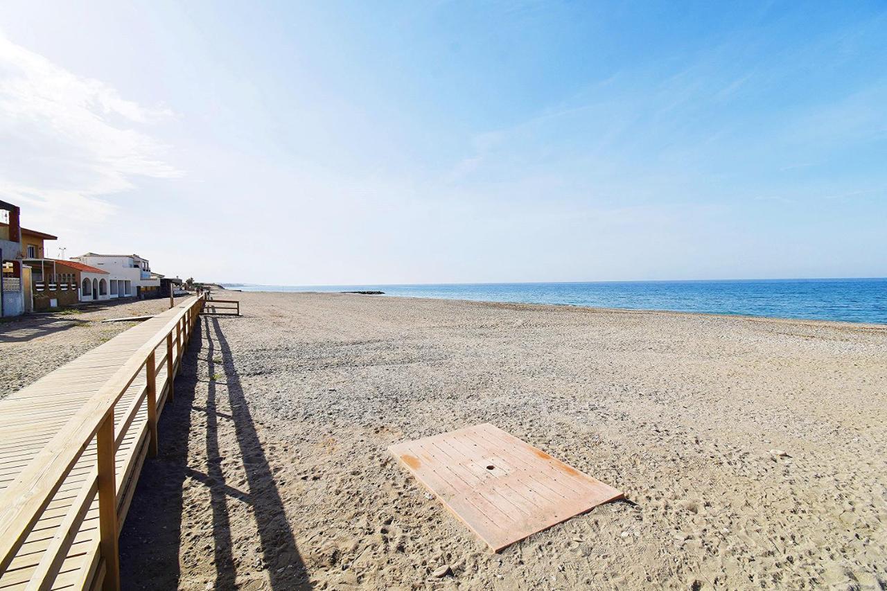 Expoholidays Vistas Al Mar - A Pie De Playa บาแลร์มา ภายนอก รูปภาพ